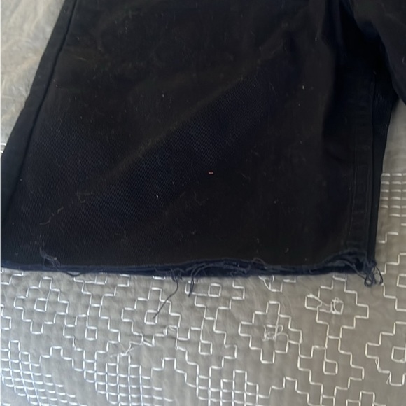 New Girls carpenter’s shorts - Picture 3 of 4